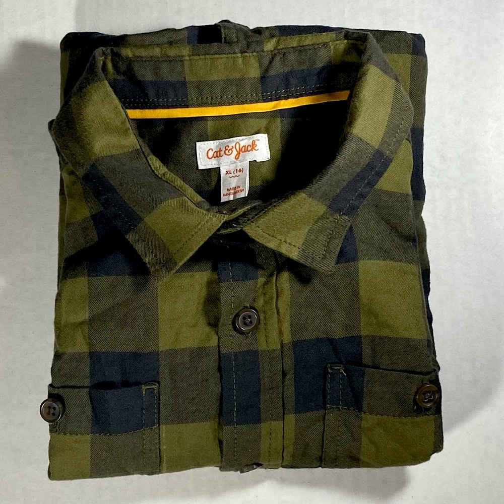 Cat & Jack Plaid Button-Down Flannel